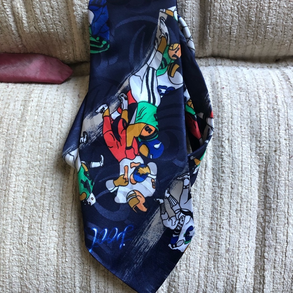 Tie, sports